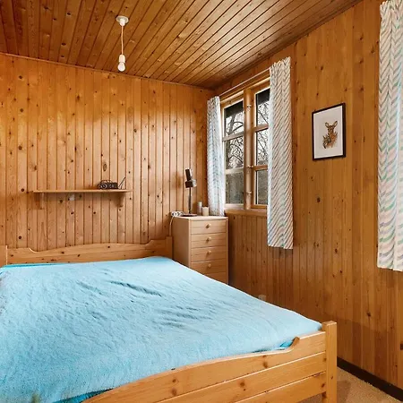 Cosy Only 600 Meters From The Water Bøtø By